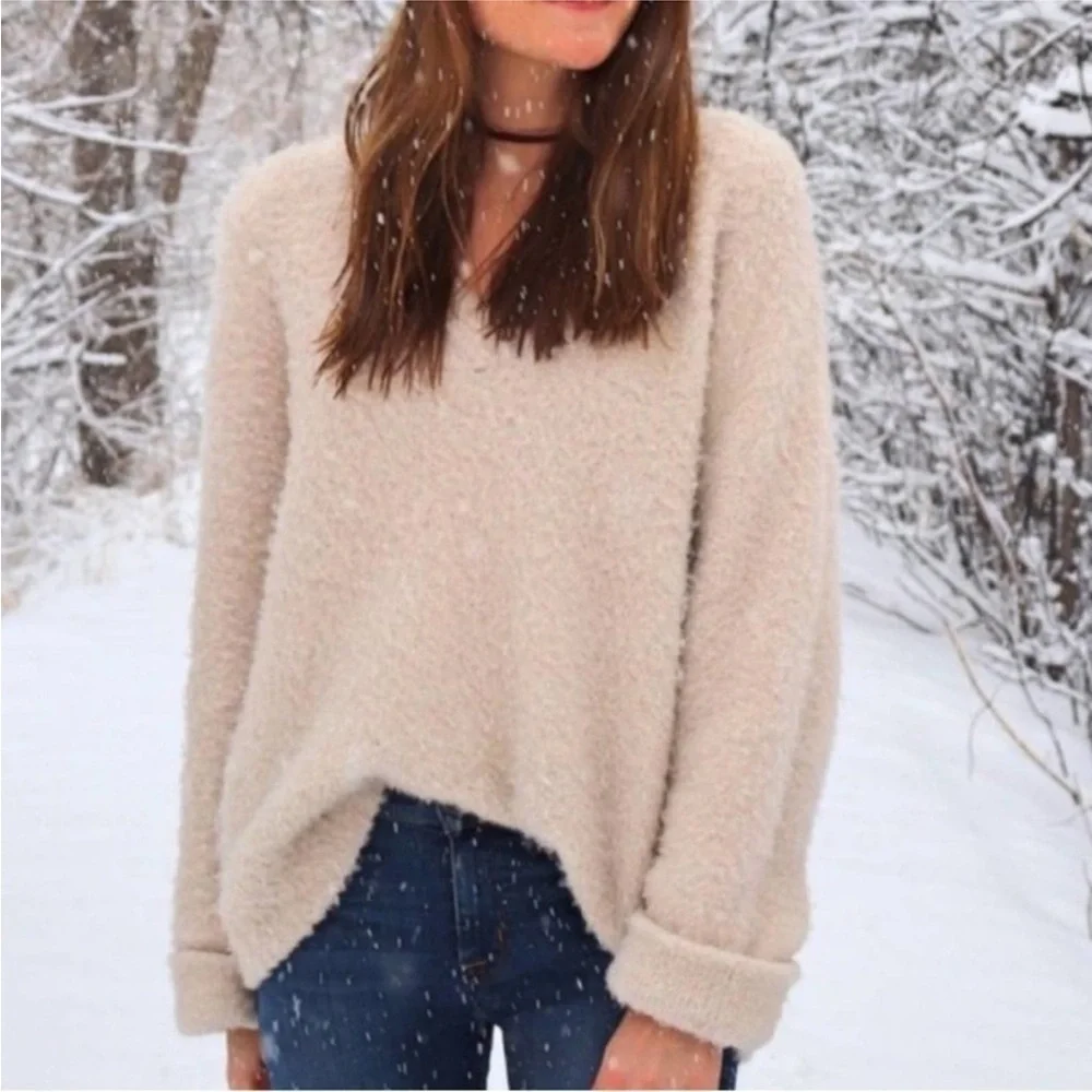 Anthropologie Simone Teddy Sweater Tan Taupe Oversized V-Neck Fuzzy Small